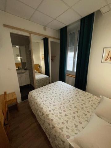 Hotel Le National Saint-Etienne  Eksteriør billede